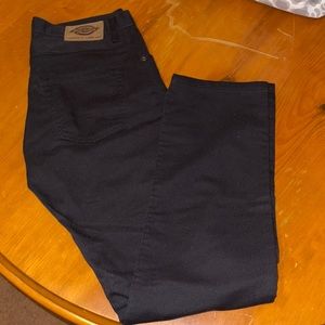 Women’s 30x30 Slim Black Jean Like Dickies